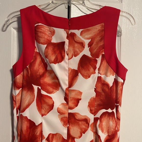 NWOT Dressbarn sleeveless floral sheath dress size 8 - Picture 6 of 8